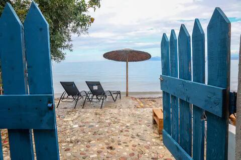 Ioulittas Villa By the Sea