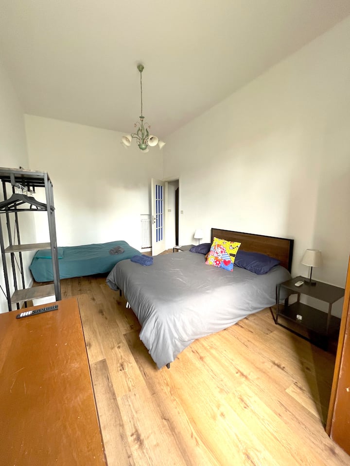 غرفة النوم 2