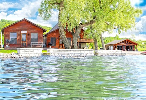DeRuyter Lake NY Bass Log Cabin on Water's Edge