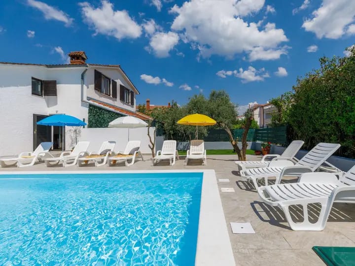 Holiday Home Davor With Private Pool - Poreč