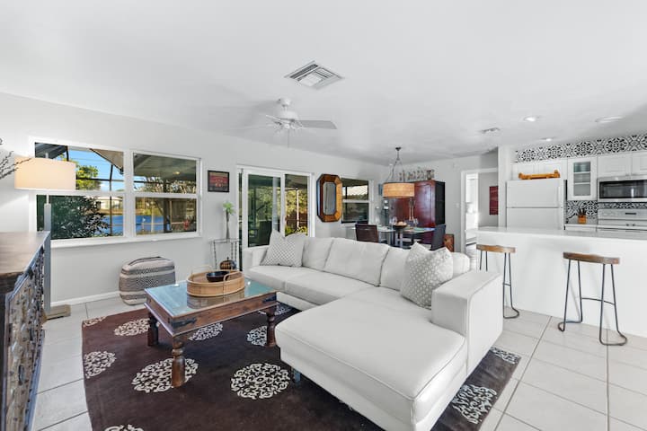Naples Lake House. Bike To Beach. Pet Friendly. - 네이플스