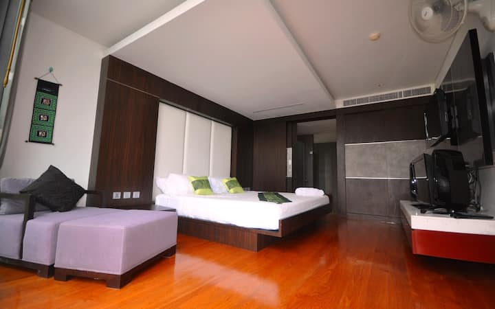 Dormitorio 3 en la terraza de la piscina