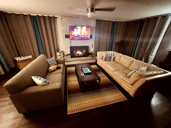 Christie's Cozy Cottage-steps 2 The Private Beach! - Grand Bend