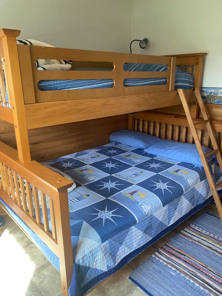 Single and double comfortable bunkbed