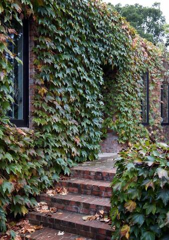 Cape Winelands House gallery image 2