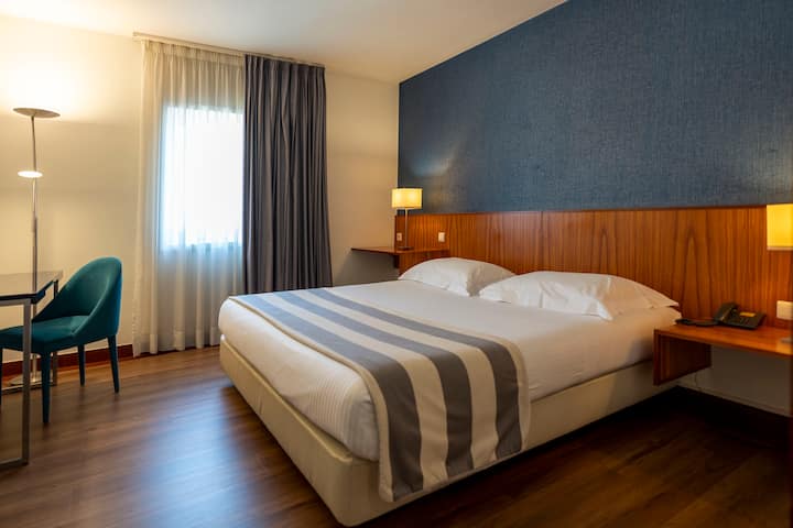 Quarto Duplo Standard