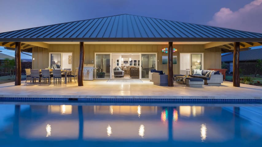 PiH Sparkling Waters, Hilton Passes, Private Pool