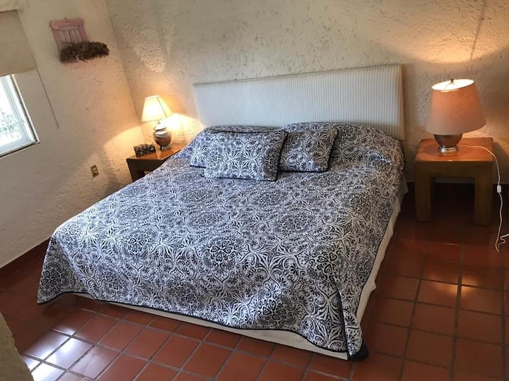 Dhomë gjumi 2