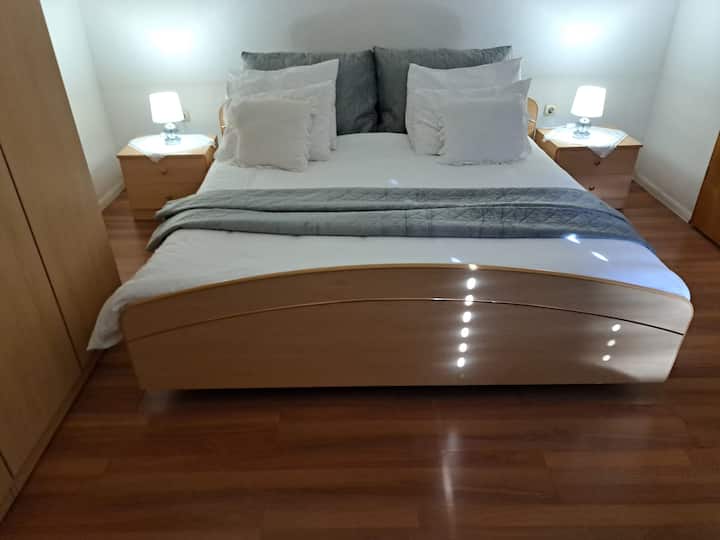 Dhomë gjumi