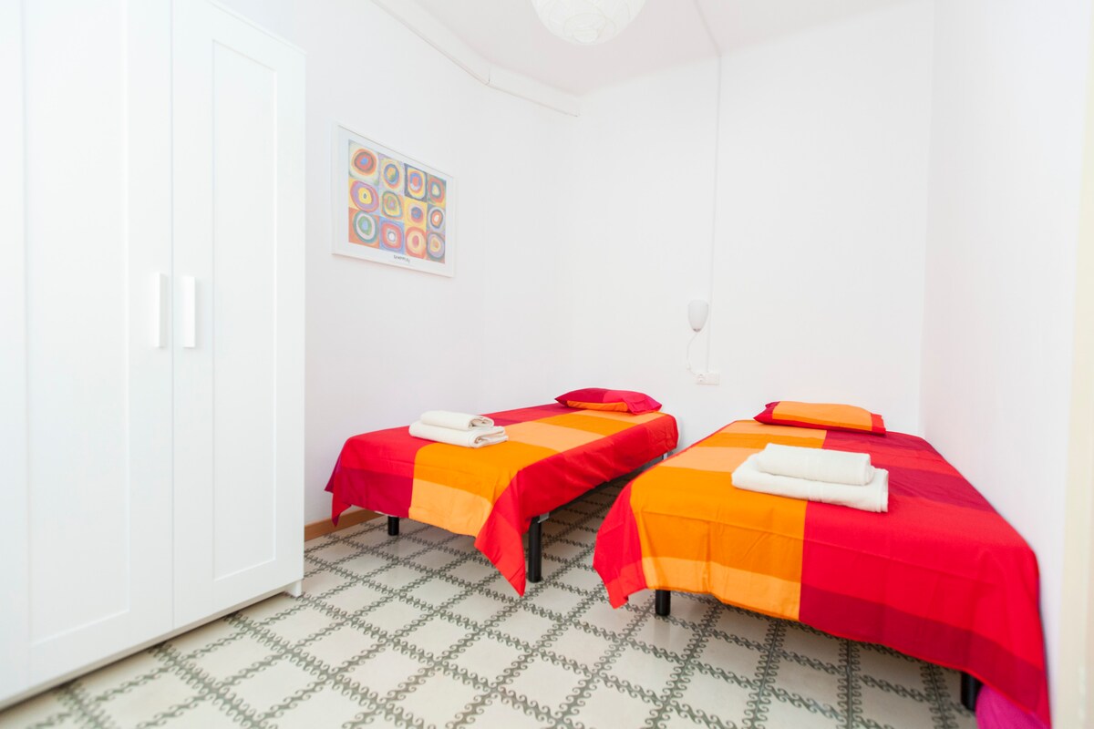 غرفة النوم 2