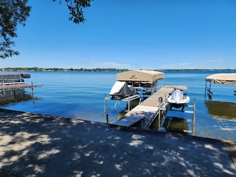 Lakefront Cozy Cabin - Watertown Kampeska