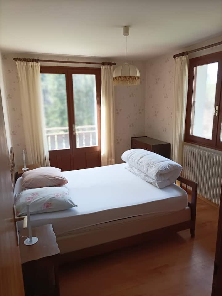 bedroom double bed ground floor