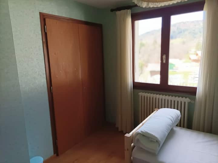 bedroom 2 single beds ground floor