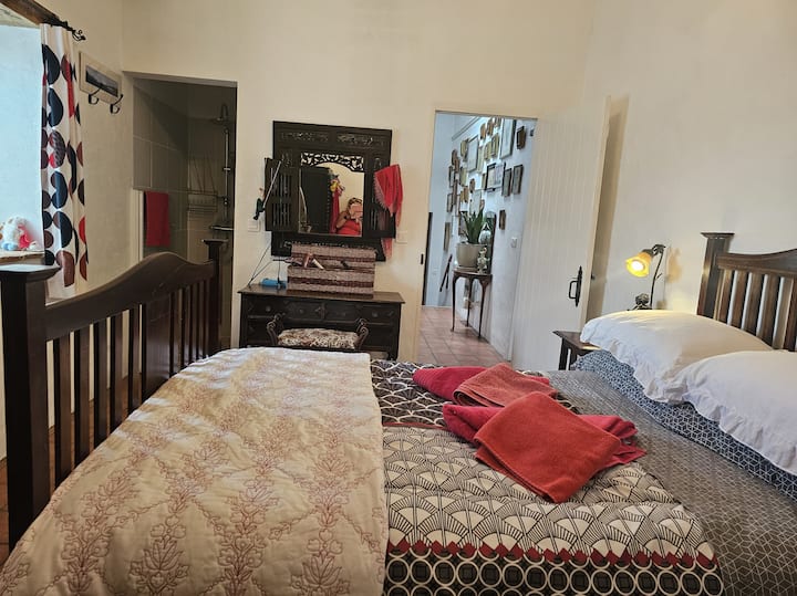 საძინებელი 2