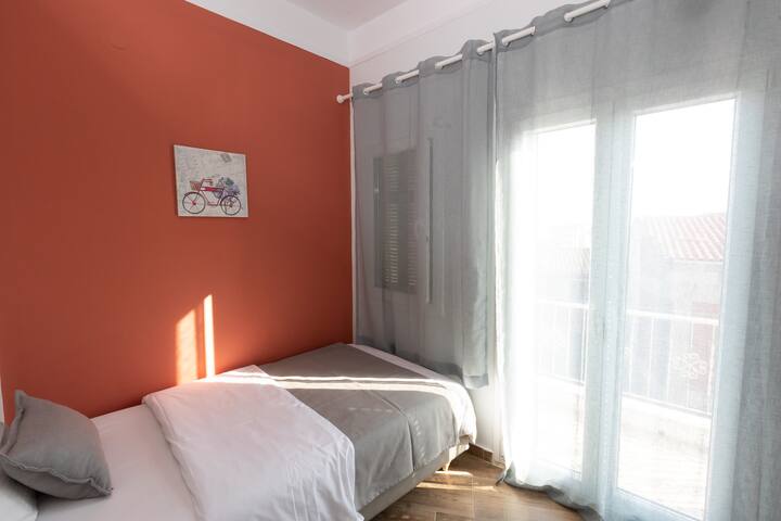 Nestia Retreats Ano Poli – Ευρύχωρο διαμέρισμα gallery image 5