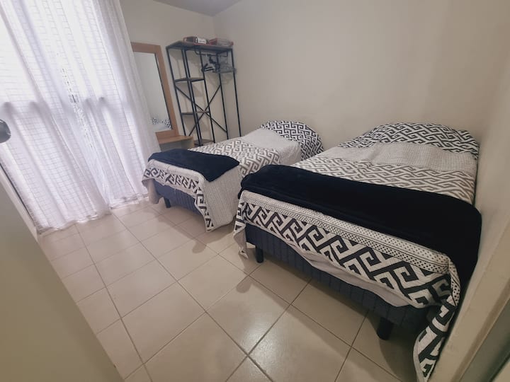 غرفة النوم 2