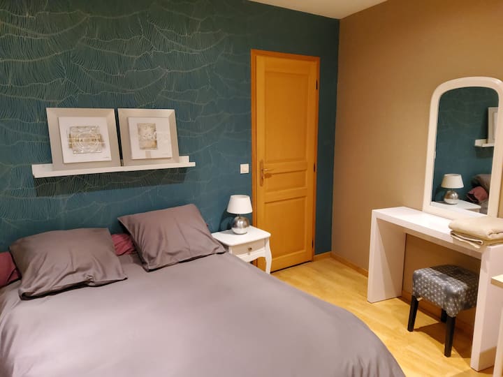 Chambre Avec Kitchenette Et Salle Bain Wc Privés - Cormontreuil