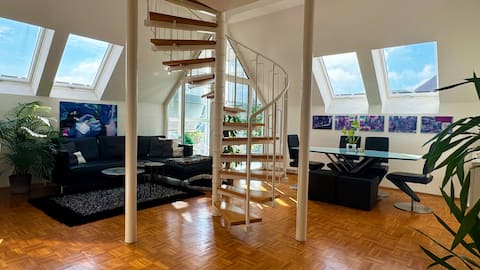 Modern luxury duplex in Düsseldorf (easy commute)