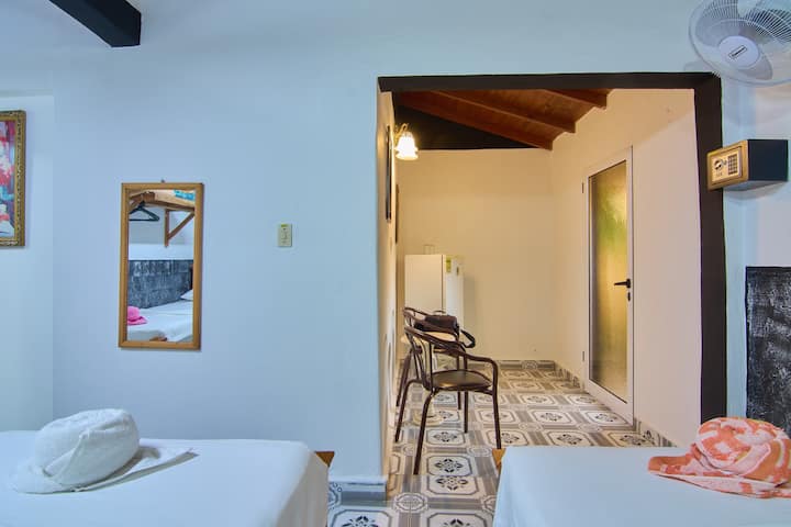 غرفة النوم 2