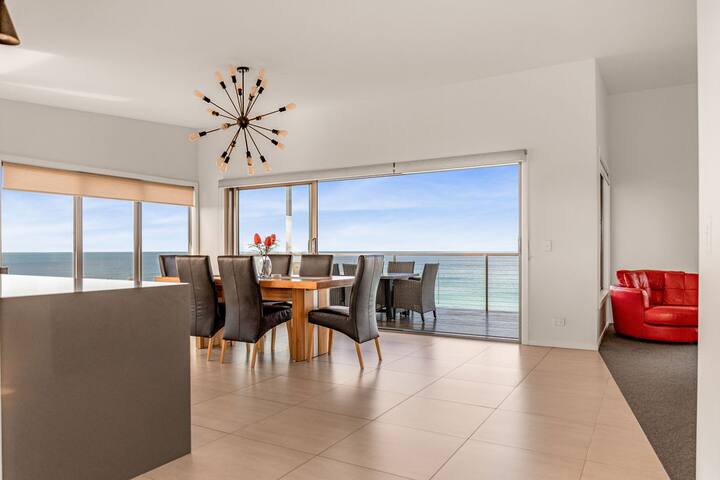 Tranquility Bay of Fires gallery image 3