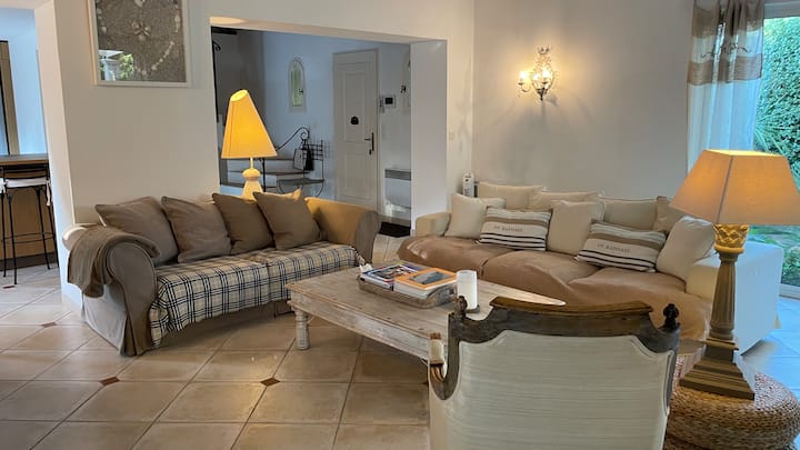 Wonderful Villa Provençale In Ramatuelle - Saint-Tropez