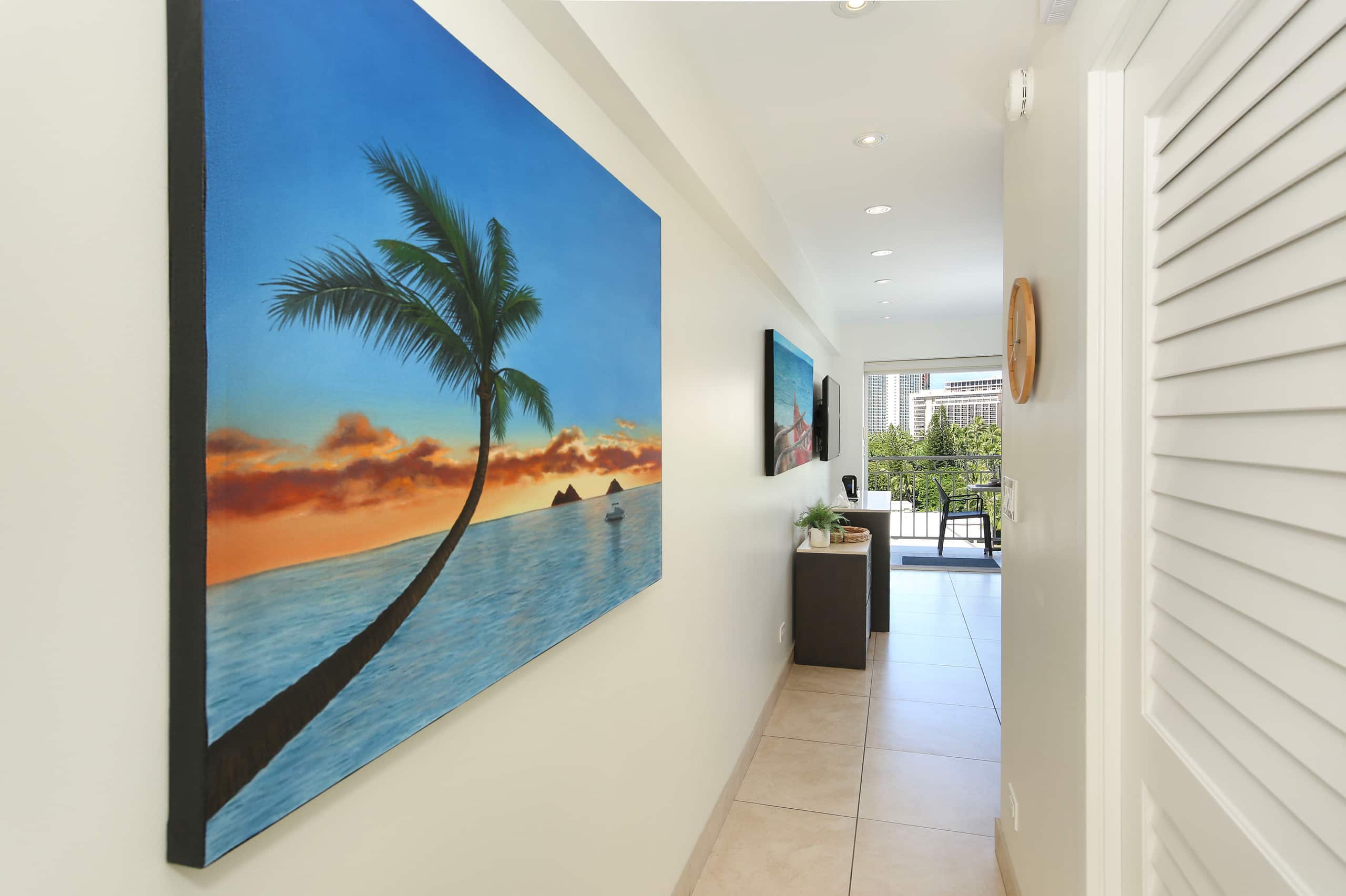 Condo in Honolulu · ★4.84 · Studio · 1 bed · 1 private bath - Image 1