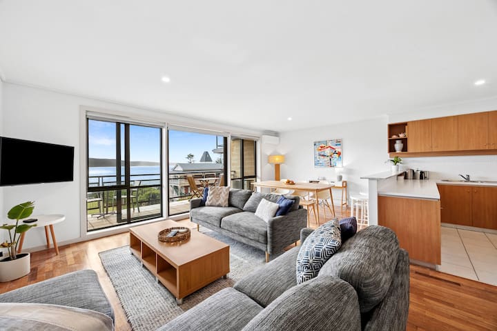 Pacific Views – Lorne Holiday Stays