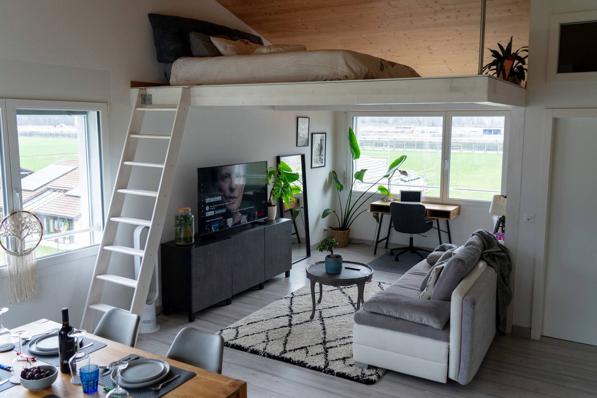 Cozy studio with mezzanine and mountain view