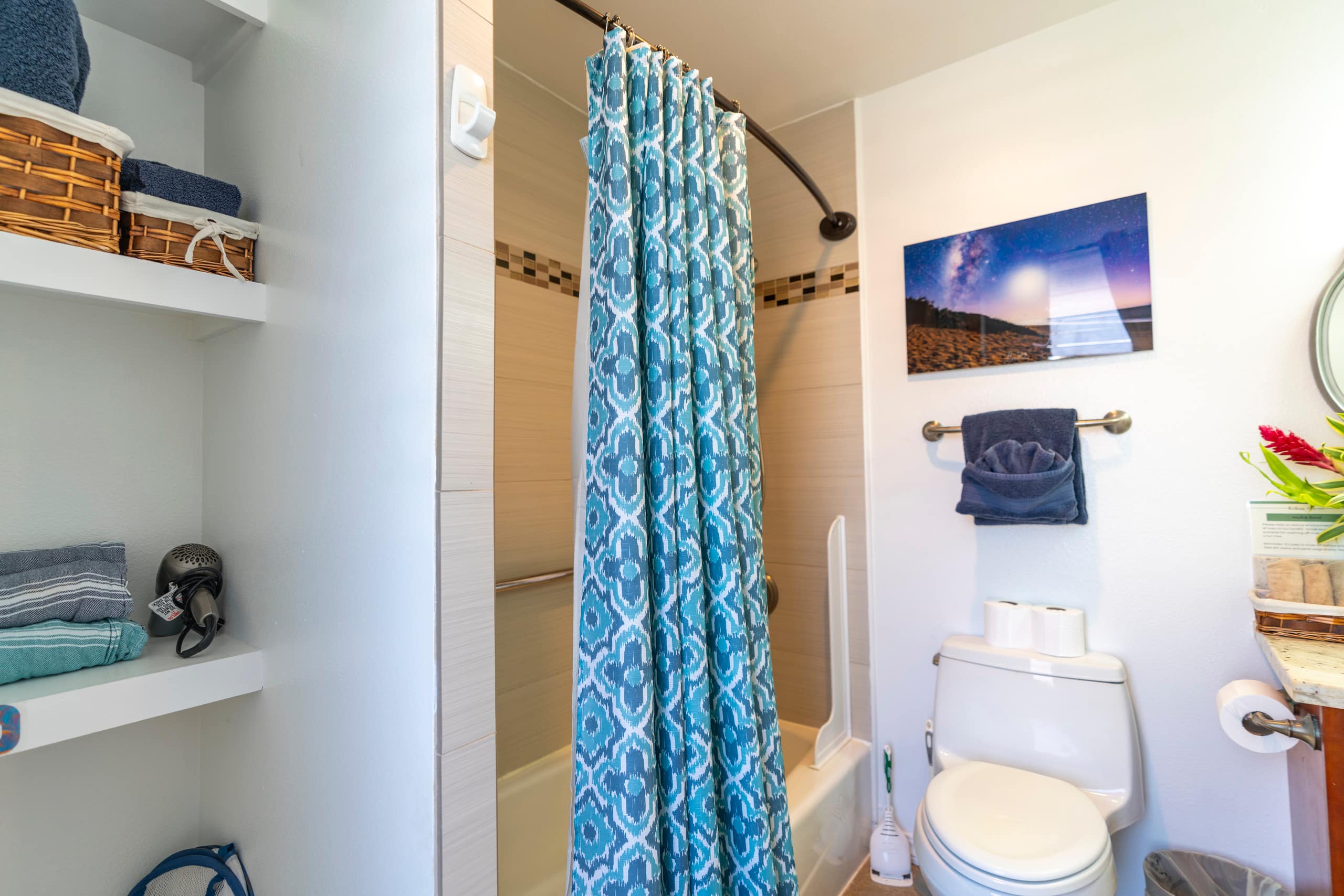 Condo in Kapaa · ★4.84 · 2 bedrooms · 2 beds · 1 private bath - Image 14