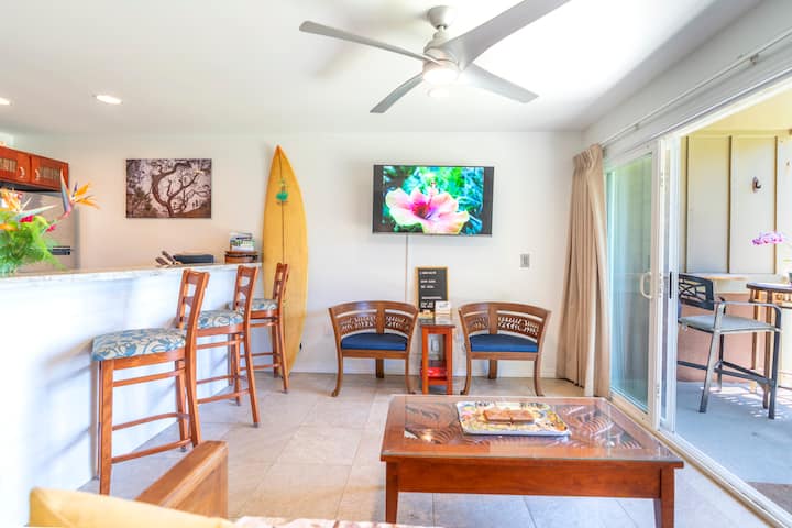 Oceanfront 2 Br Condo - Kapaa Hidden Gem - Kapaa, HI
