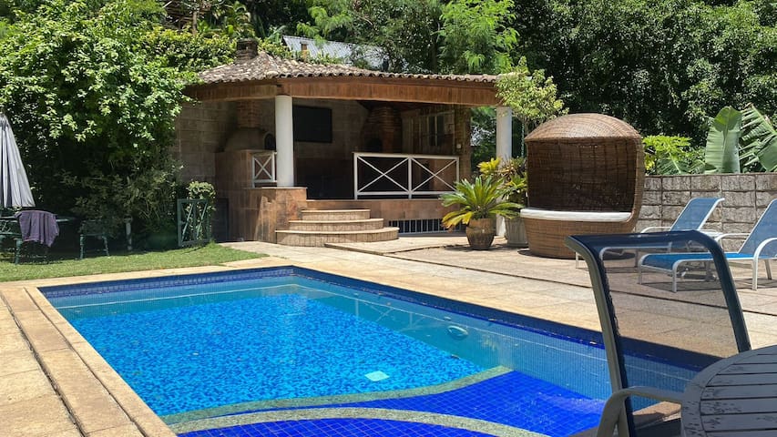 CASA DA LAGOA – 08 GUESTS