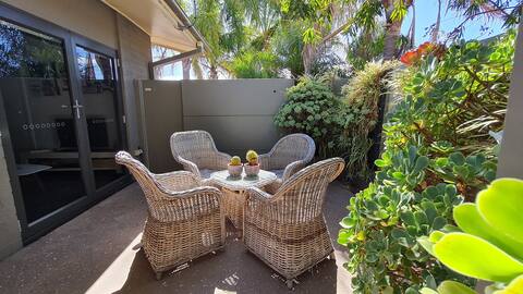 The Good Life - Two Bedroom Garden Apartment