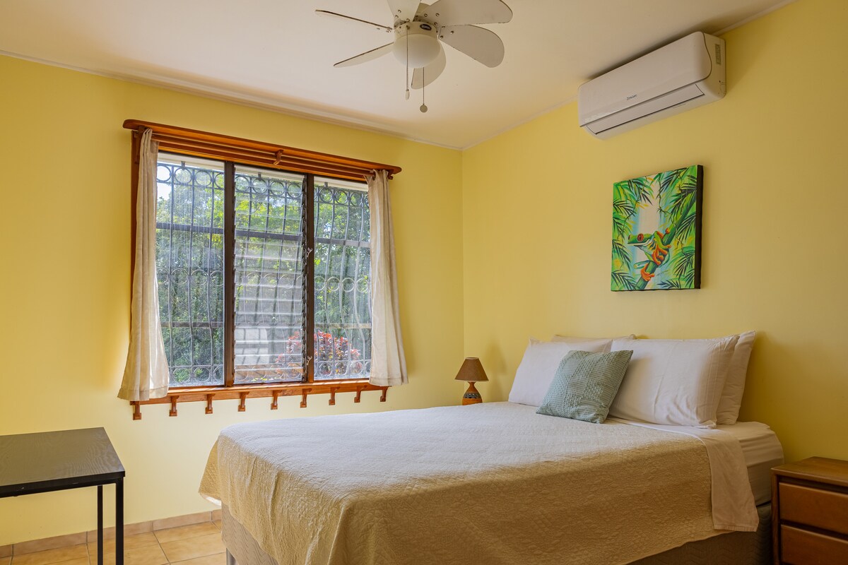 غرفة النوم 1