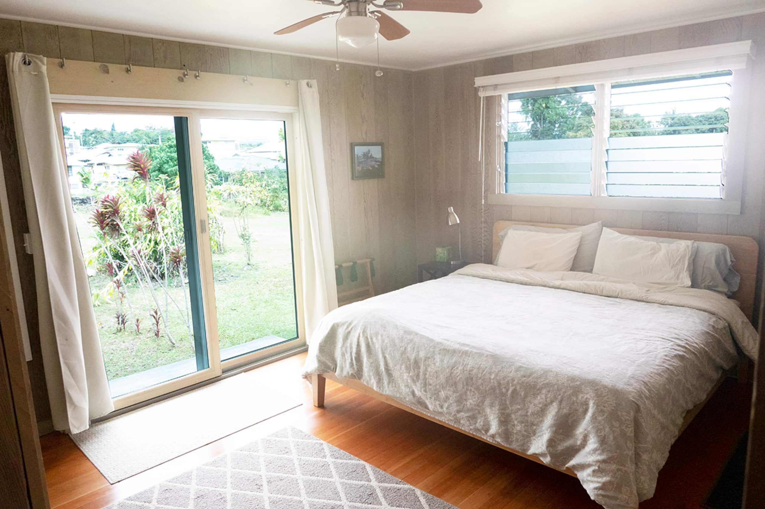 Home in Hilo · ★4.77 · 3 bedrooms · 4 beds · 2.5 private baths - Image 1