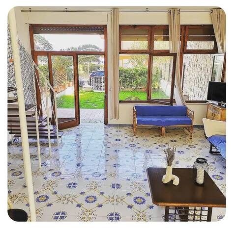 Blue Villa