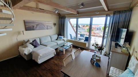 Laboe - modern apartment, breathtaking view