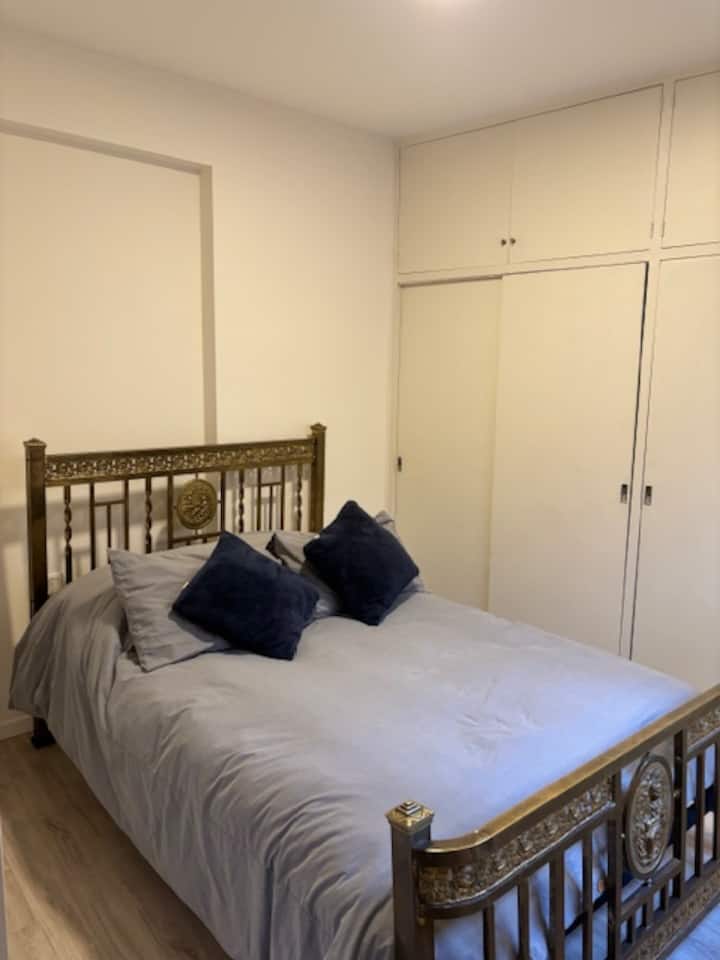 غرفة النوم 1