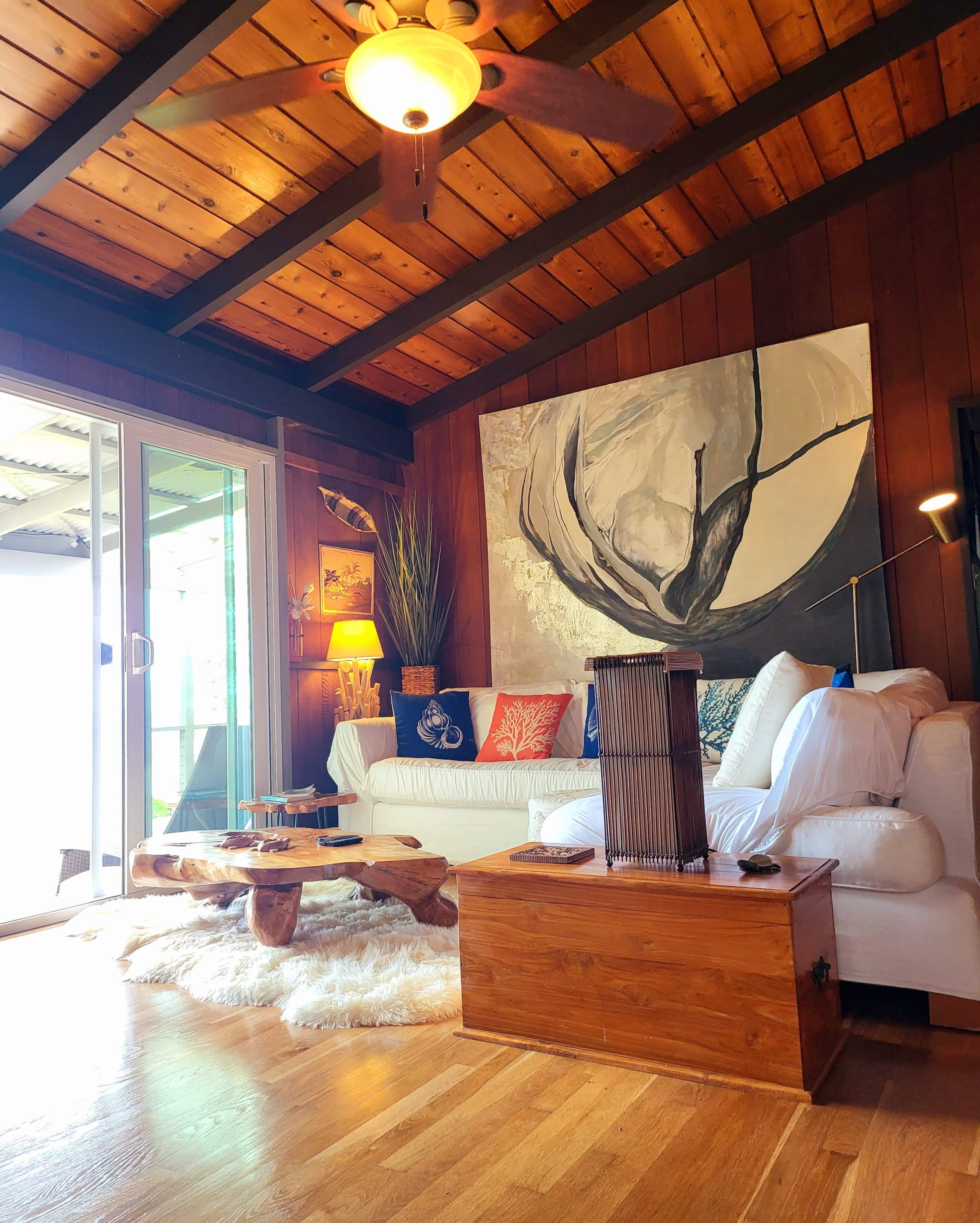 Home in Laupahoehoe · ★4.94 · 2 bedrooms · 2 beds · 1.5 baths - Photo 7
