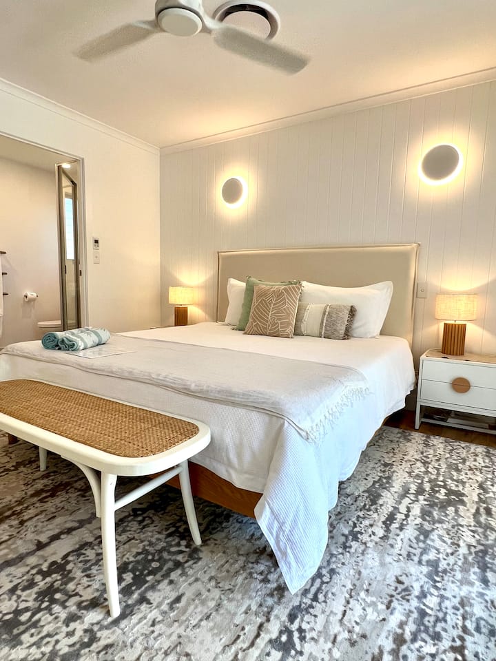 Noosa Heads Privacy W Own Entry, Carpark & Balcony - ノーサ・シャイア