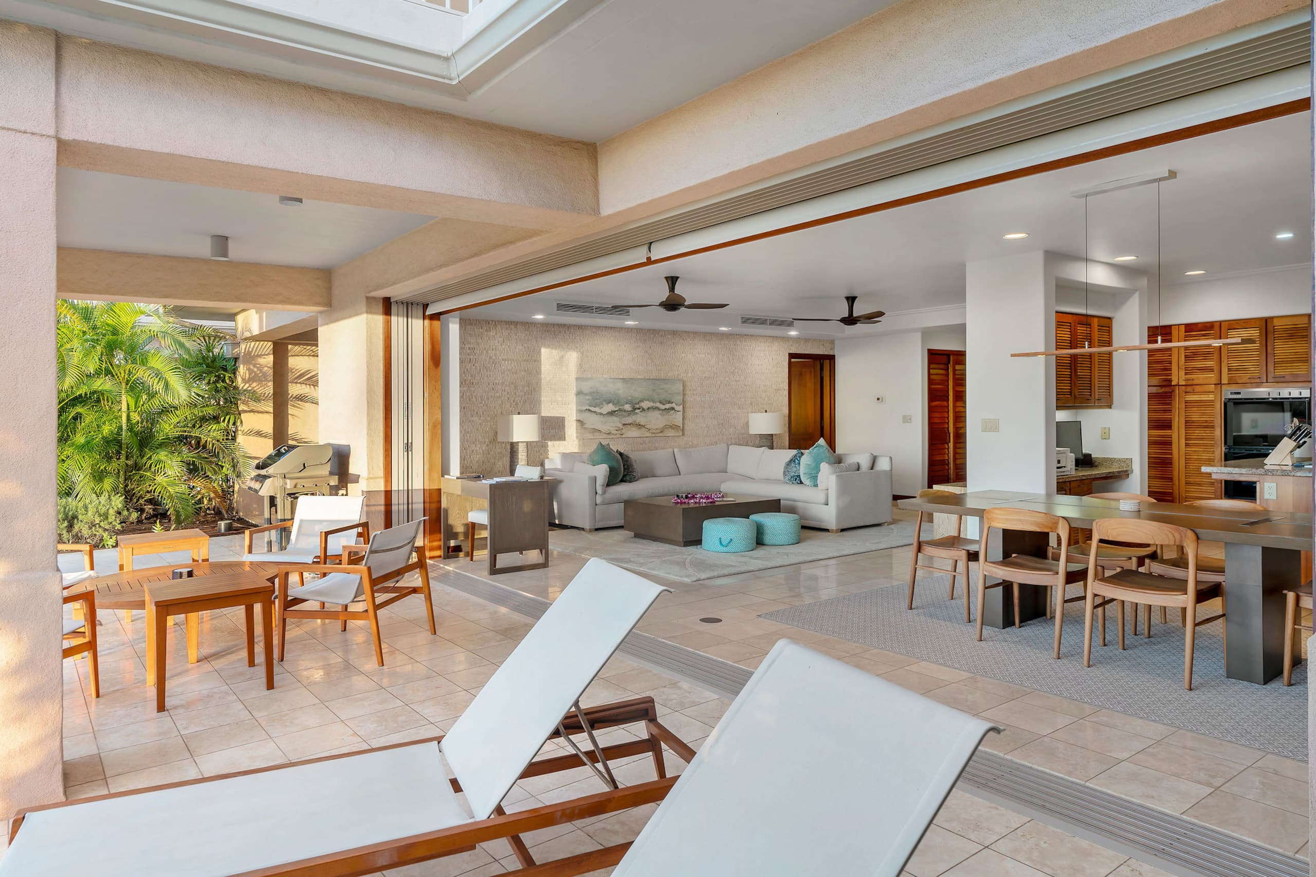 Villa in Kailua-Kona · ★5.0 · 2 bedrooms · 4 beds · 2 baths - Image 2