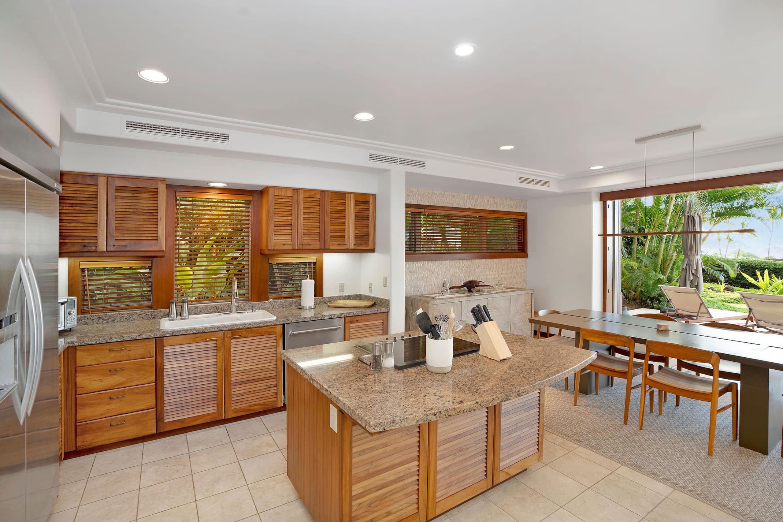 Villa in Kailua-Kona · ★5.0 · 2 bedrooms · 4 beds · 2 baths - Image 7