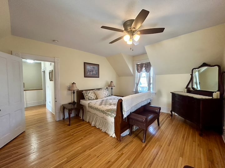 Hoofdslaapkamer - tweede verdieping