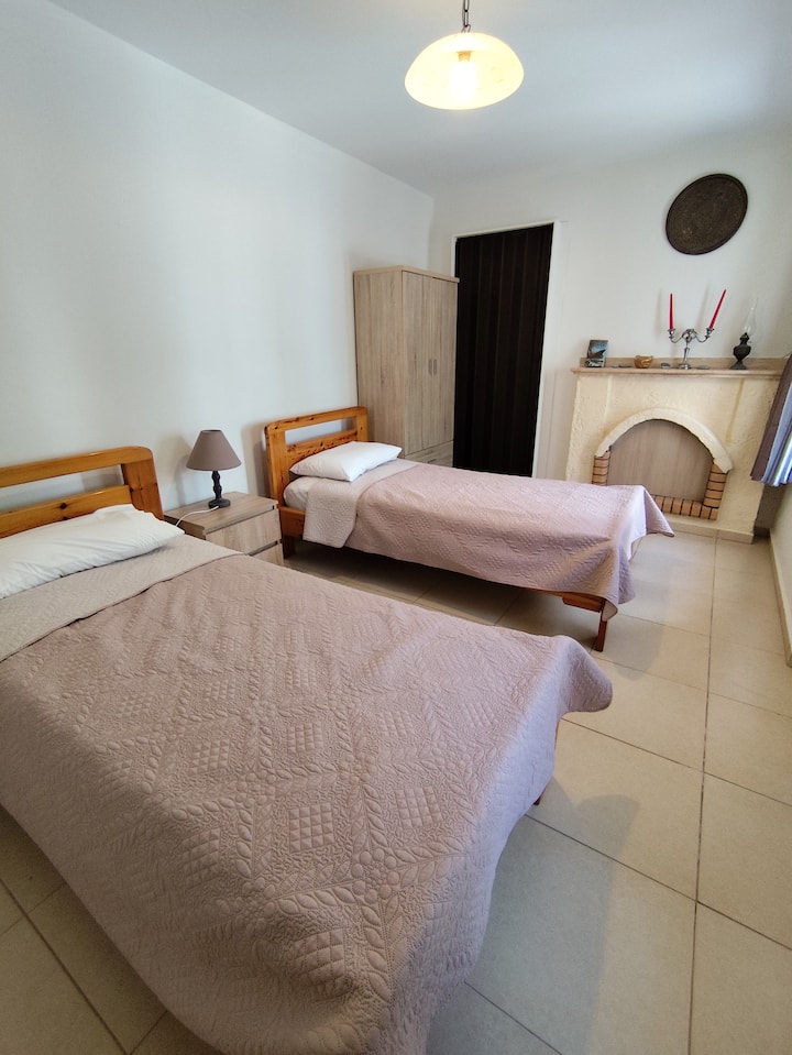 საძინებელი 2