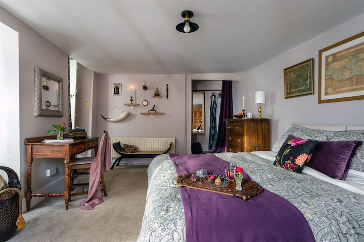 غرفة النوم 1