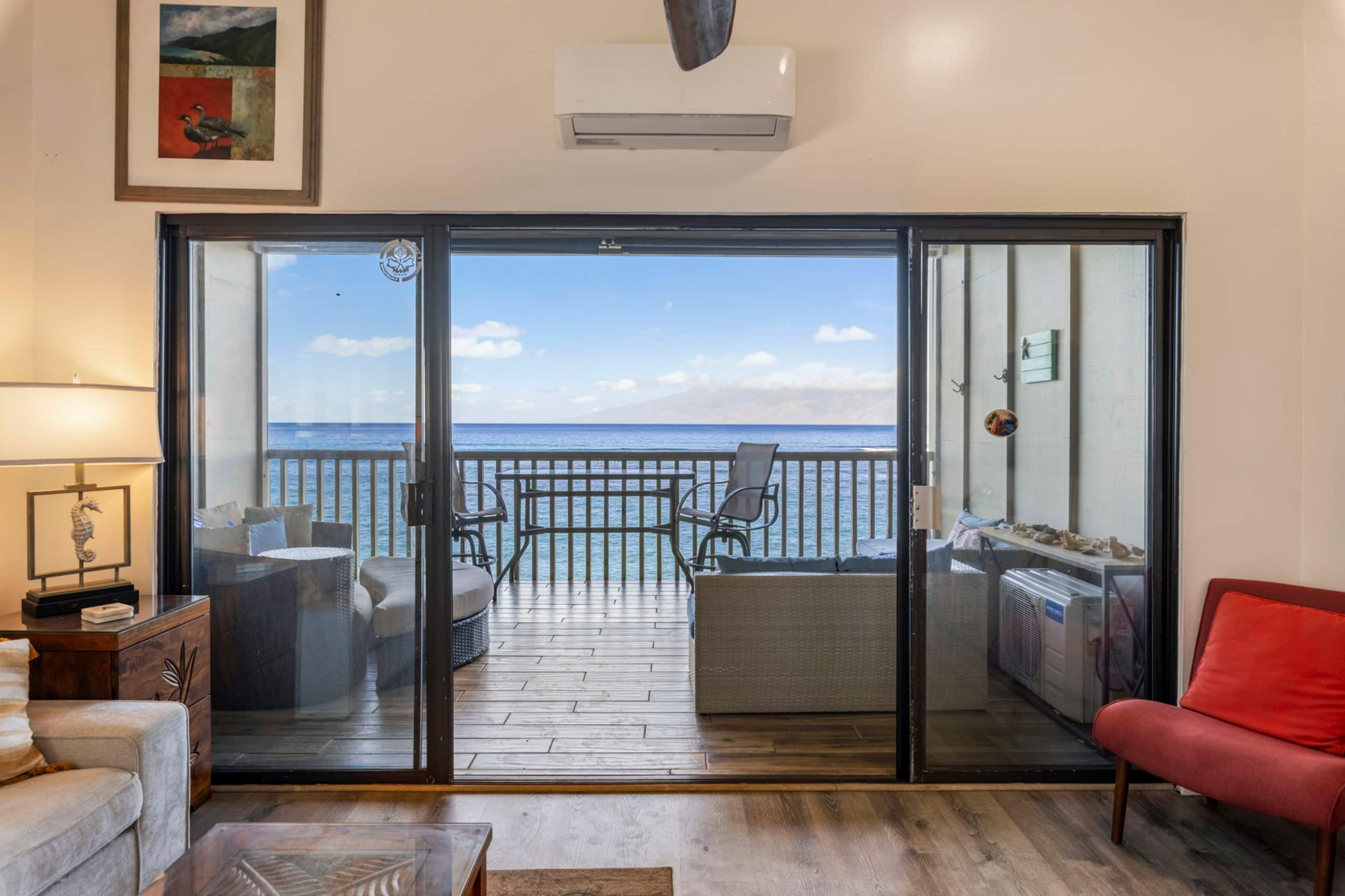 Condo in Lahaina · ★4.97 · 1 bedroom · 1 bed · 1 bath - Image 4