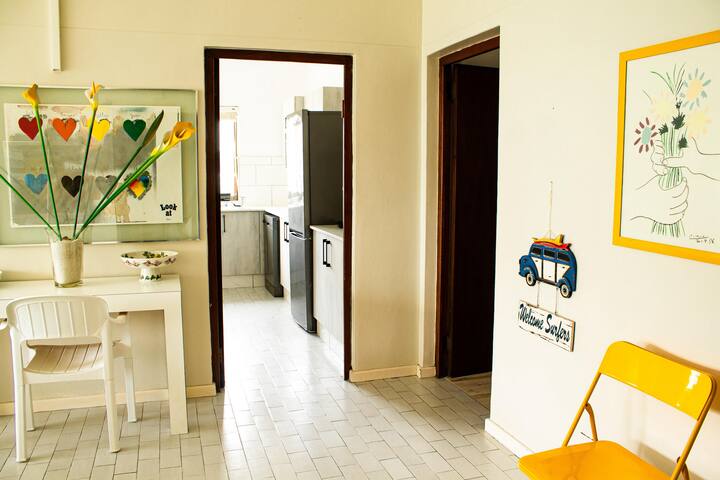 Spacious Luxury Flat Surfers Paradise gallery image 2