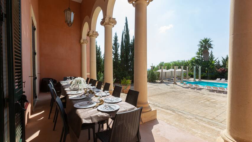 Villa Capozza 18+2, Emma Villas gallery image 2