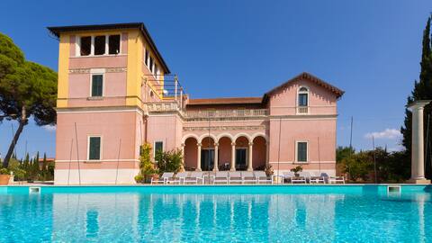 Villa Capozza 14, Emma Villas