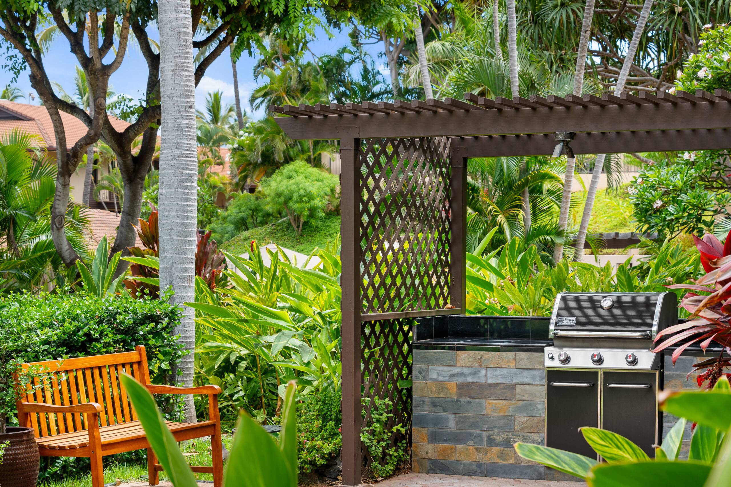 Condo in Kihei · ★4.87 · 2 bedrooms · 3 beds · 2 baths - Image 40