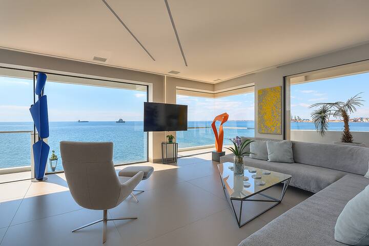 Infinity Sea View Apartment